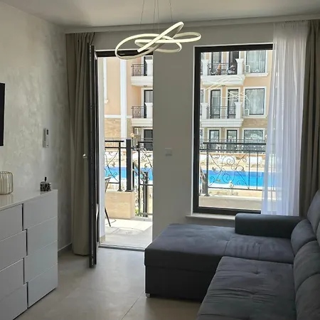 Polar Star 106 B In Saint Vlas Apartment *